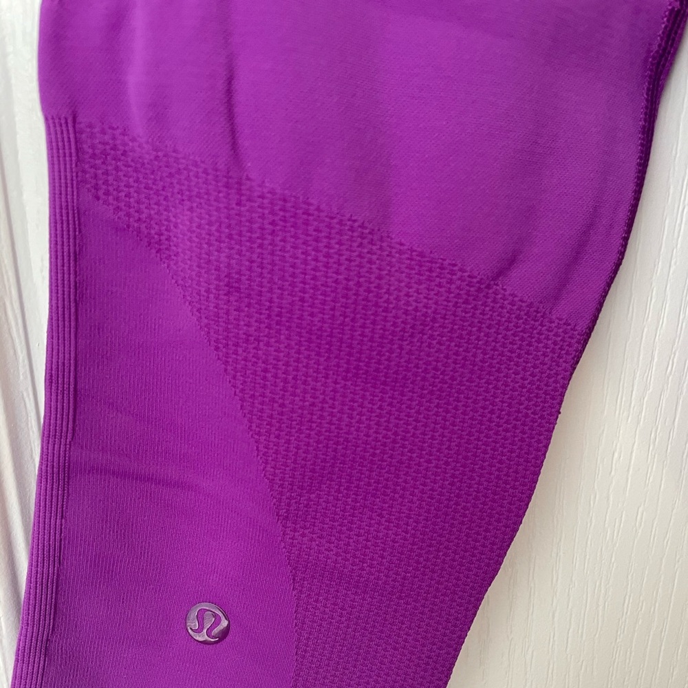 Lululemon Zone In Crop 21”, Raspberry, 6 - image 7